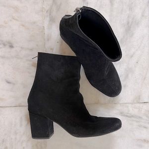 Free People black Suede Boots